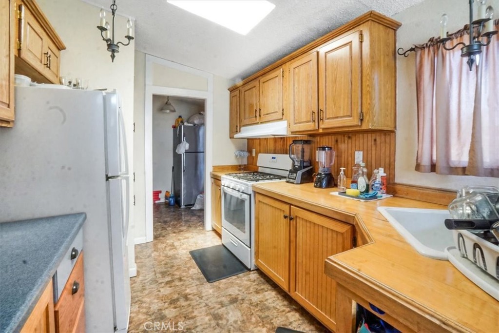 17386 Sage Avenue Riverside, CA 92504 - Photo 39 of 66