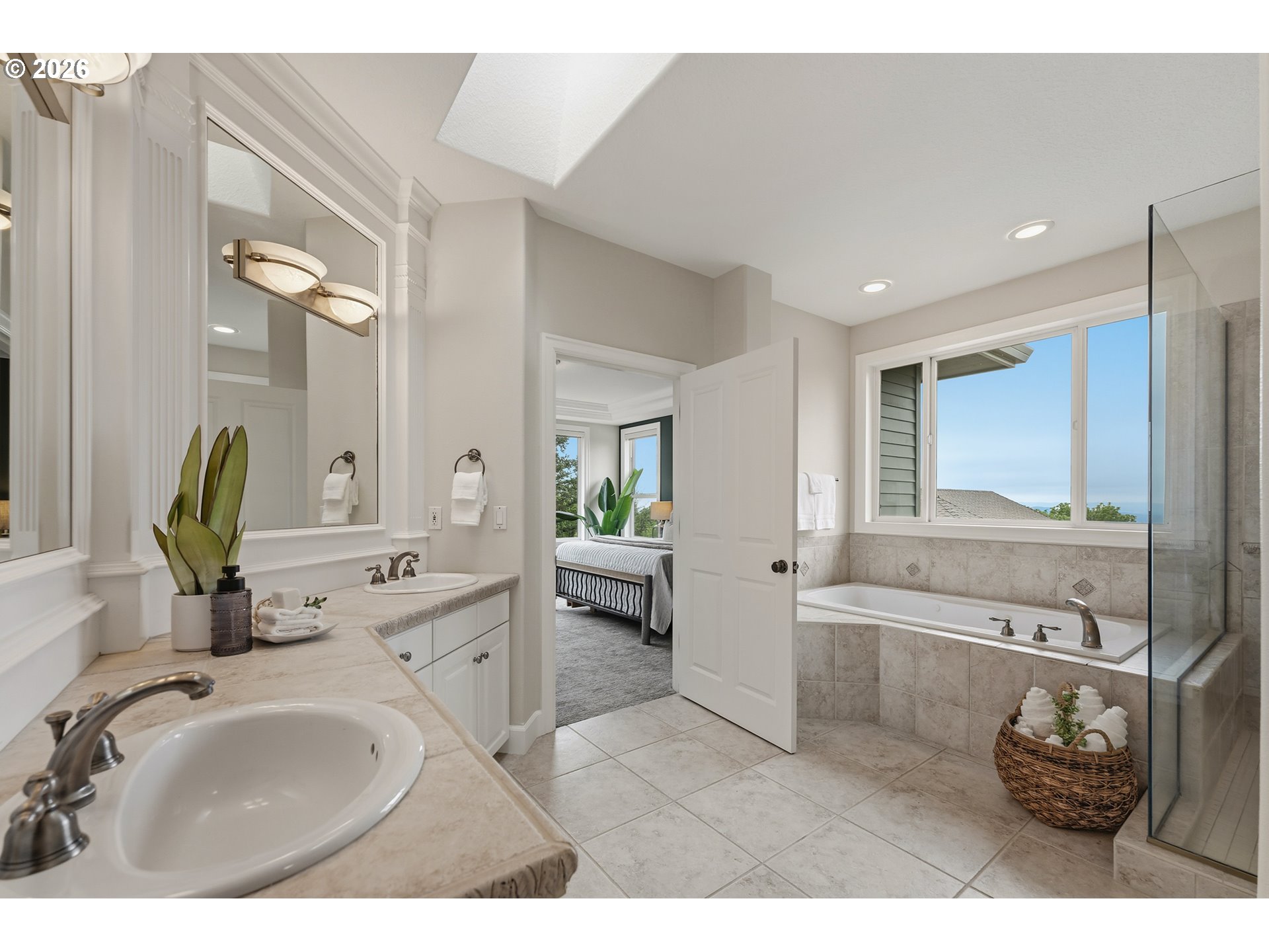 2760 Northwest Birkendene Street Portland, OR 97229 - Photo 27 of 48 Attached Bathroom #1