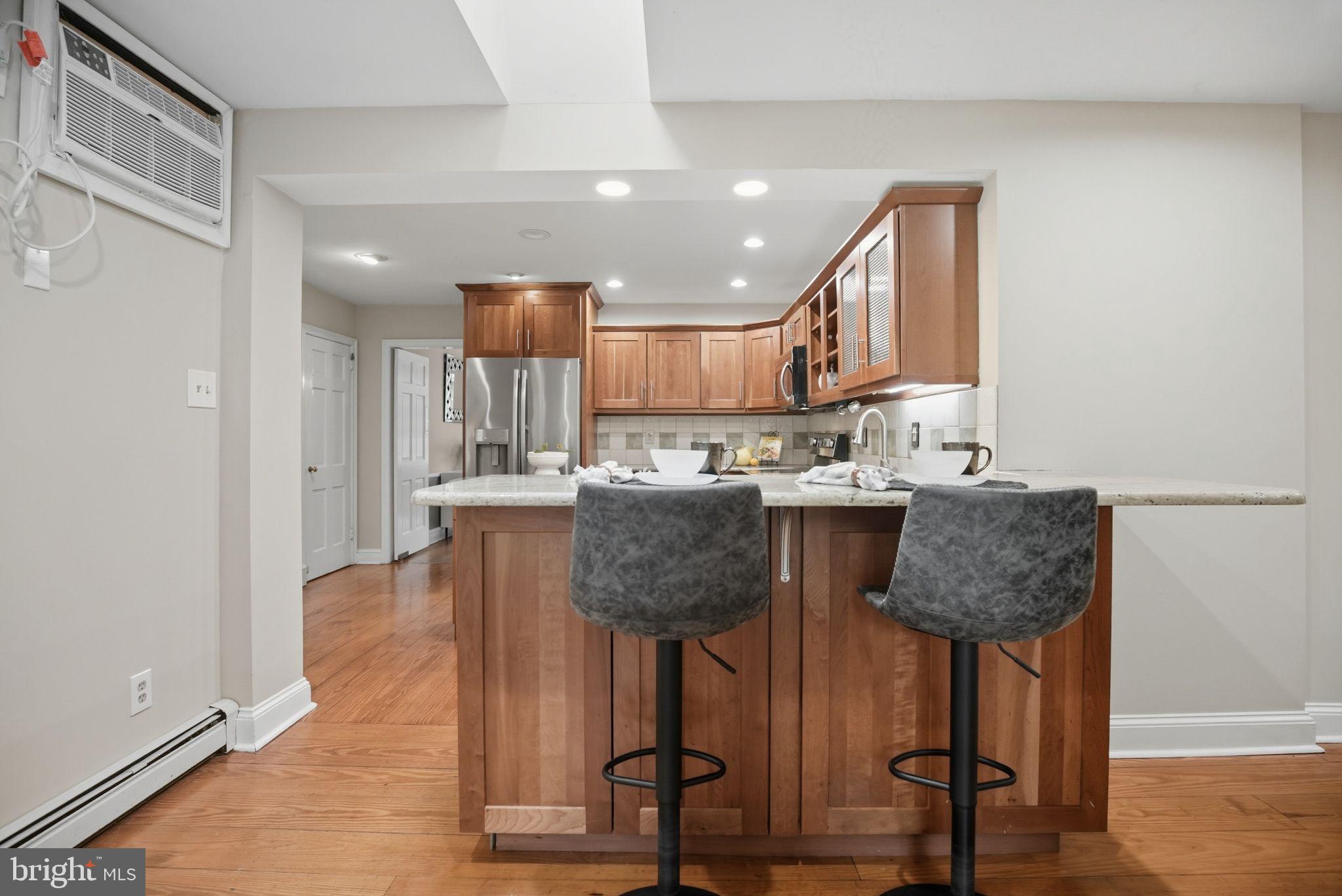 615 Mulford Road Wyncote, PA 19095 - Photo 8 of 32