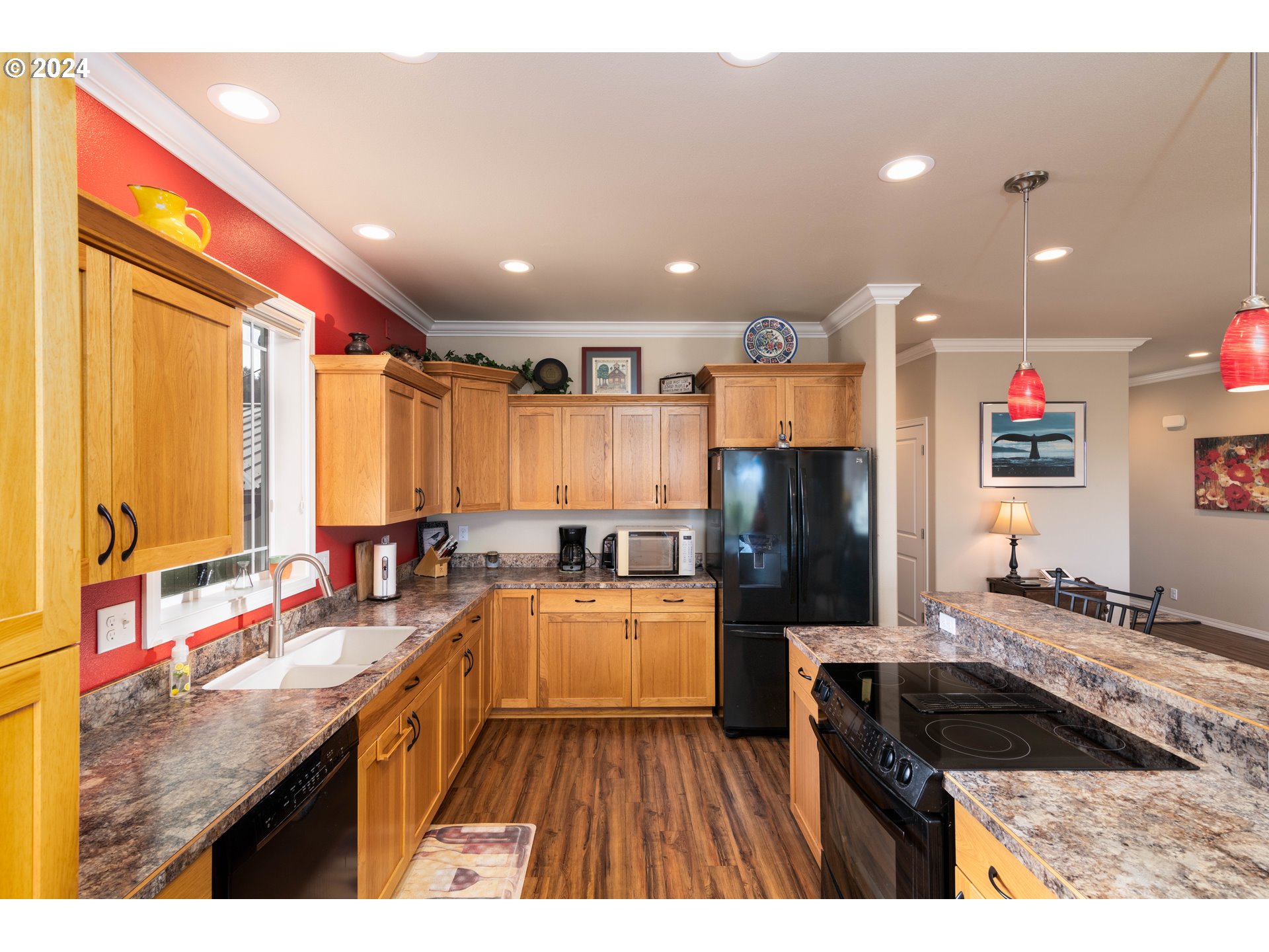 2375 Arthur Drive Reedsport, OR 97467 - Photo 12 of 35 Kitchen