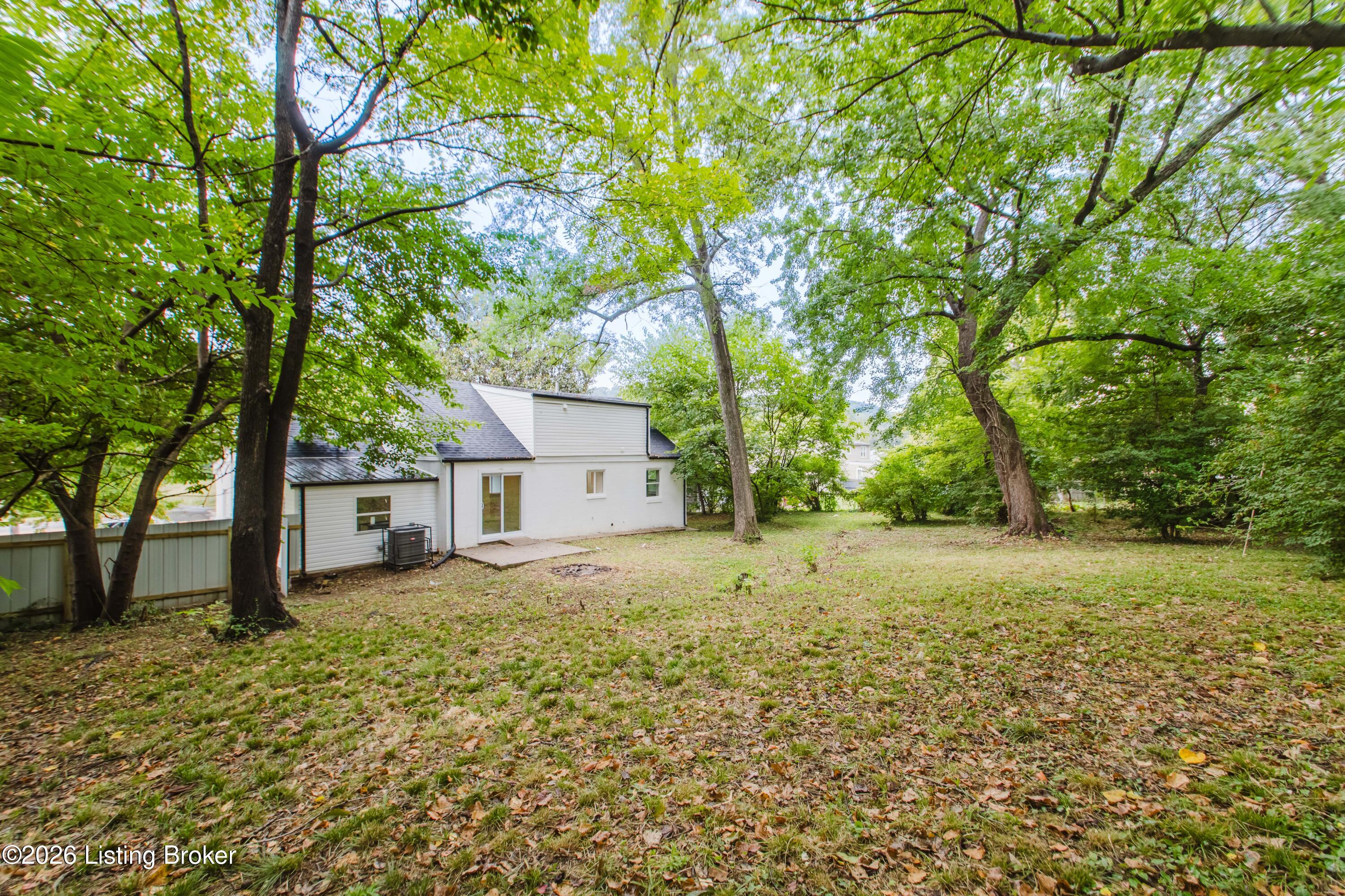 5319 New Cut Road Louisville, KY 40214 - Photo 2 of 38 5319 New Cut Rd - HAGAN MEDIA-38
