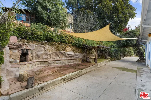 $8,000 | 1409 Avon Park Terrace, Los Angeles, CA 90026