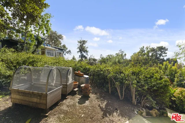 $8,000 | 1409 Avon Park Terrace, Los Angeles, CA 90026