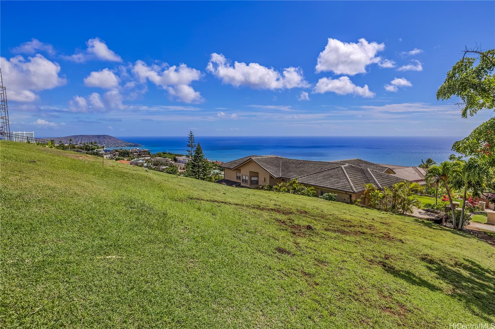 549 Moaniala Street Honolulu, HI 96821 - Photo 2 of 23 Gorgeous "Pacific Pinnacle Peak"