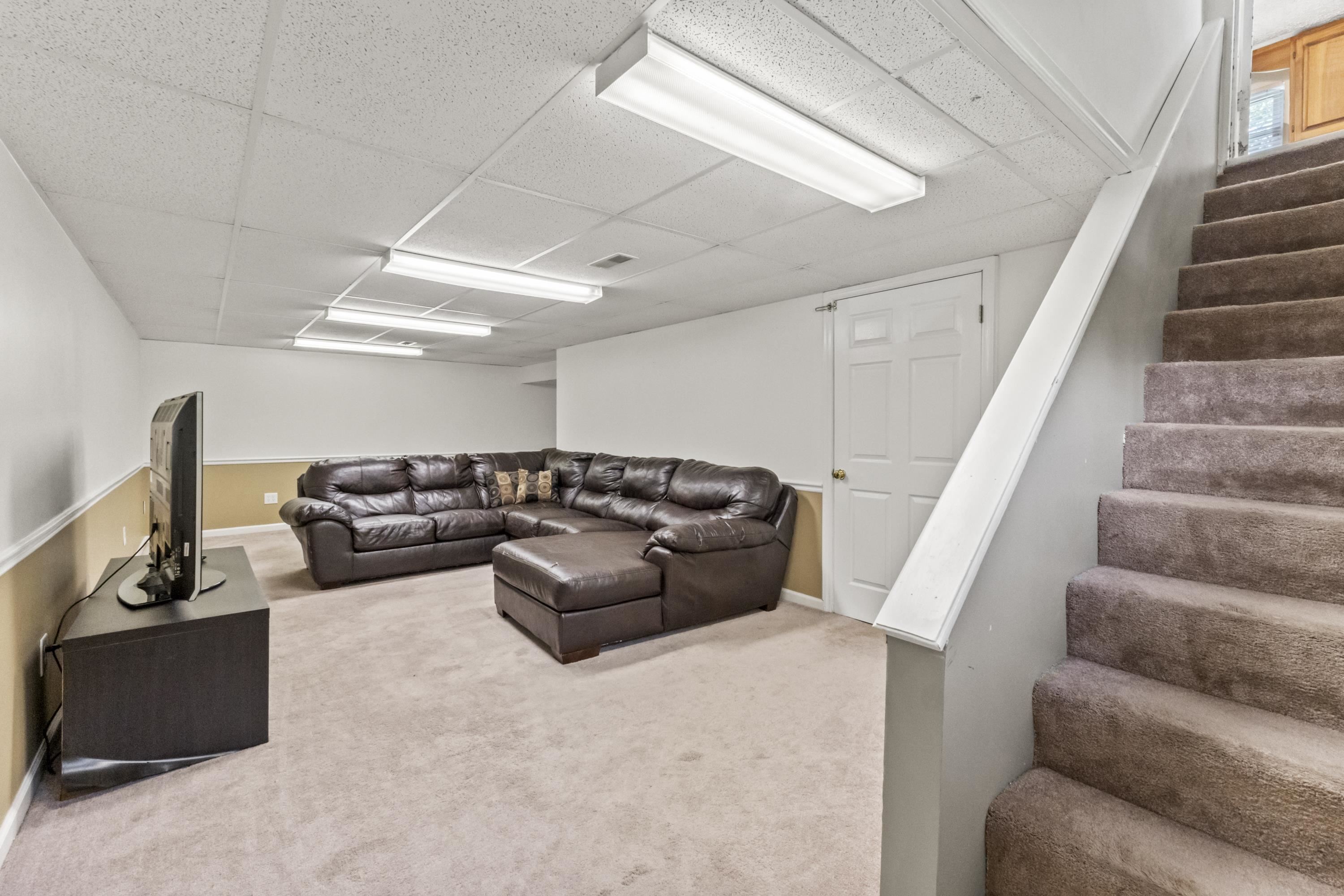 3217 Devore Street Ashland, KY 41102 - Photo 15 of 24