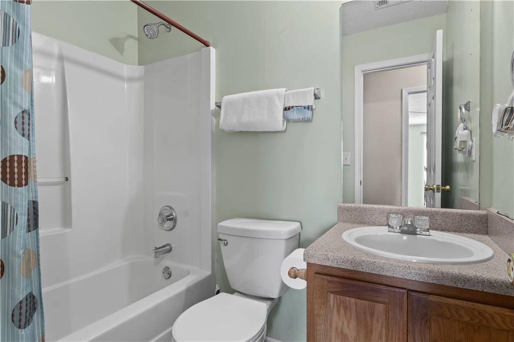 3000 Western Sunset Decatur, GA 30034 - Photo 35 of 37 a bathroom with a sink toilet and shower