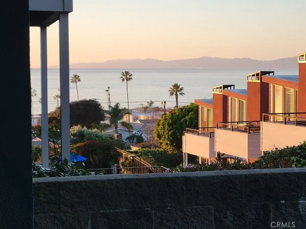 $6,500 | 400 Palos Verdes Boulevard, Redondo Beach, CA 90277