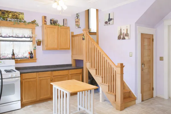 $89,900 | 112 7th Avenue, Sterling, IL 61081