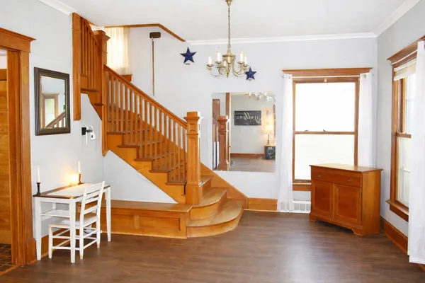$89,900 | 112 7th Avenue, Sterling, IL 61081