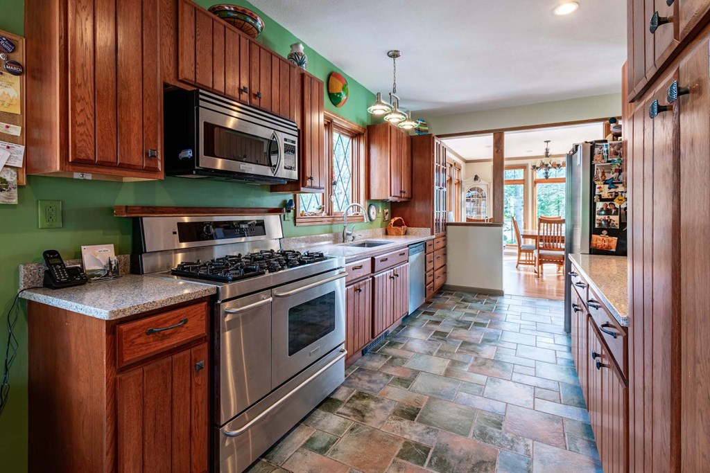 1098 Goodnow Flow Road Newcomb, NY 12852 - Photo 6 of 25 Gallery Image 6