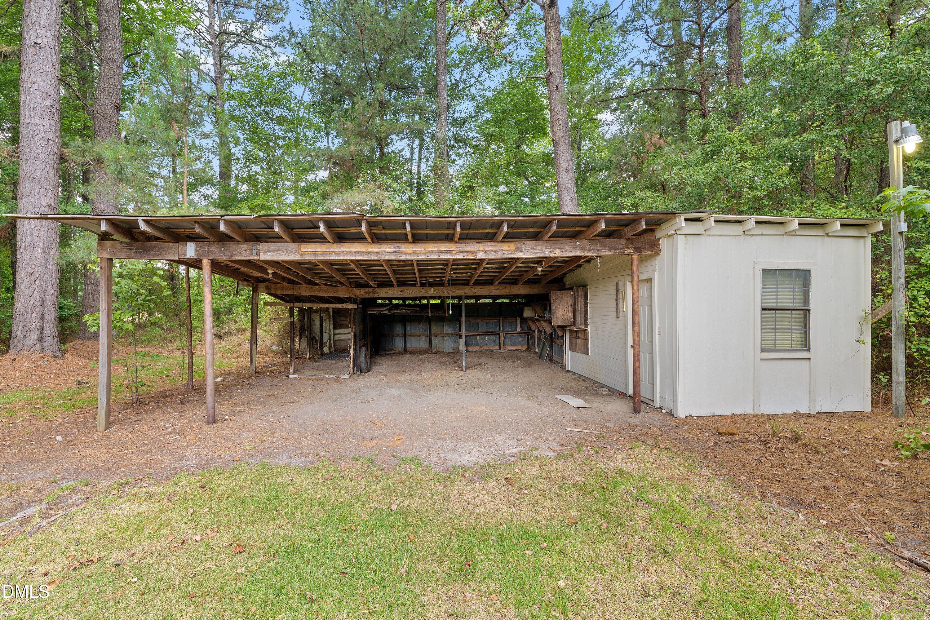 647 Mallard Road Smithfield, NC 27577 - Photo 29 of 33 Storage Bldg