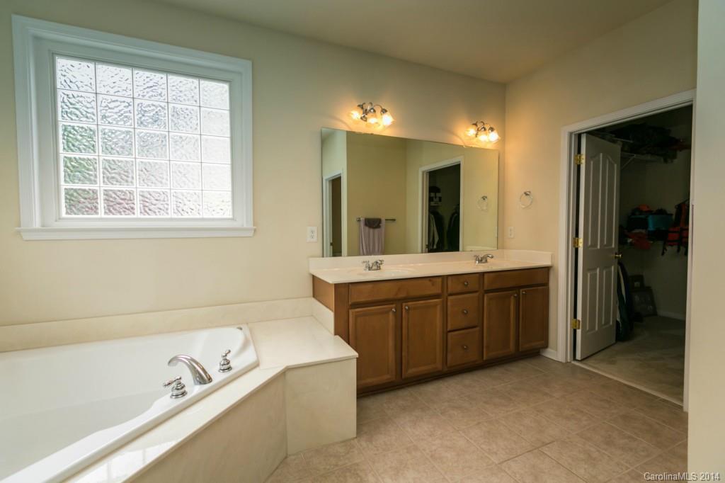 216 Coralstone Drive Fort Mill, SC 29708 - Photo 20 of 24 Gallery Image 20