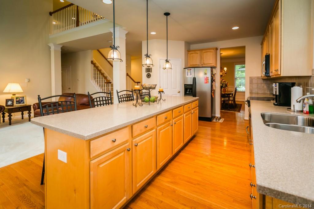 216 Coralstone Drive Fort Mill, SC 29708 - Photo 9 of 24 Gallery Image 9