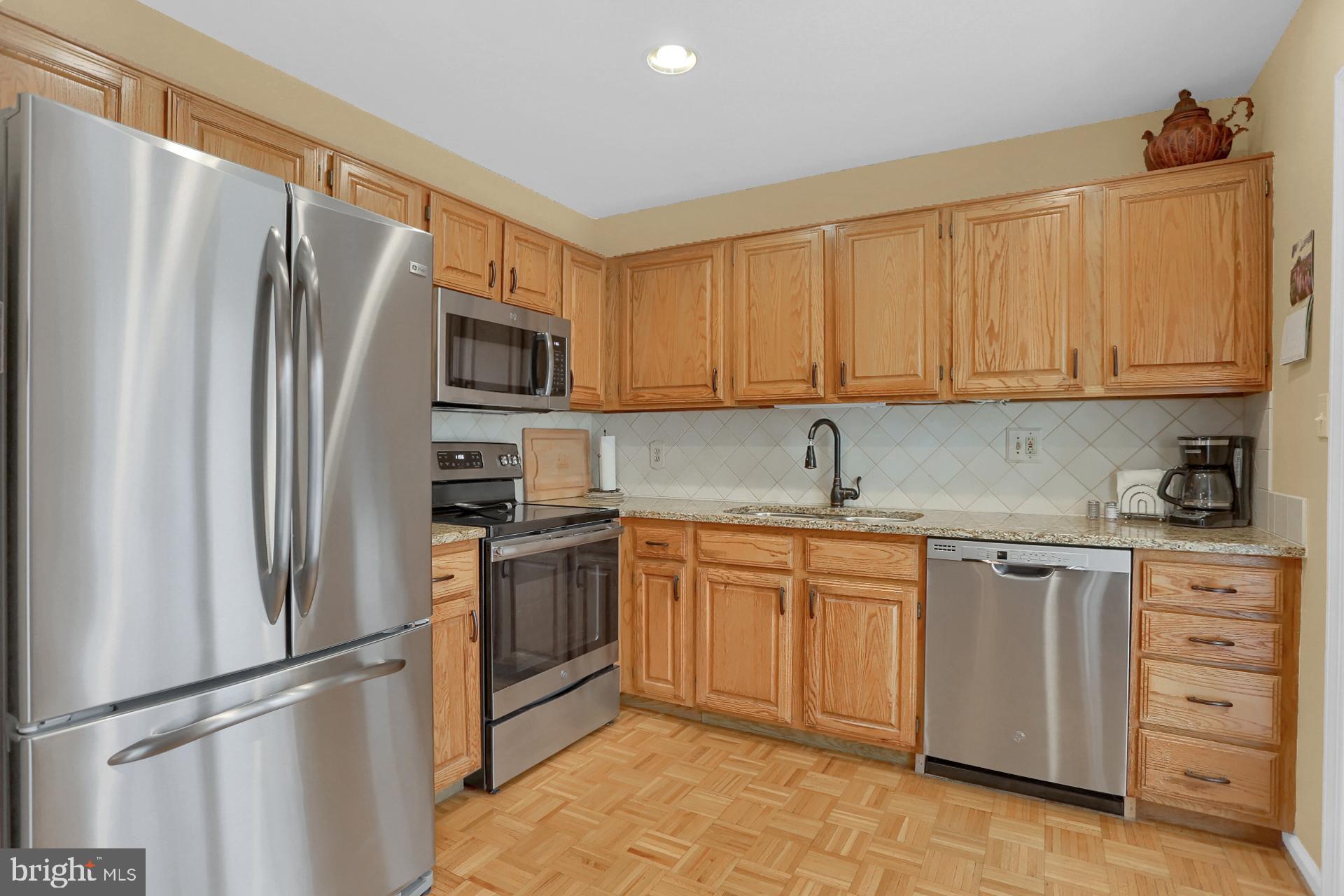 4 Pine Tree Court Reading, PA 19607 - Photo 8 of 32 Kitchen with newer appliances