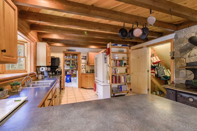 $498,000 | 1145 Moosewood Lane, Islesboro, ME 04848