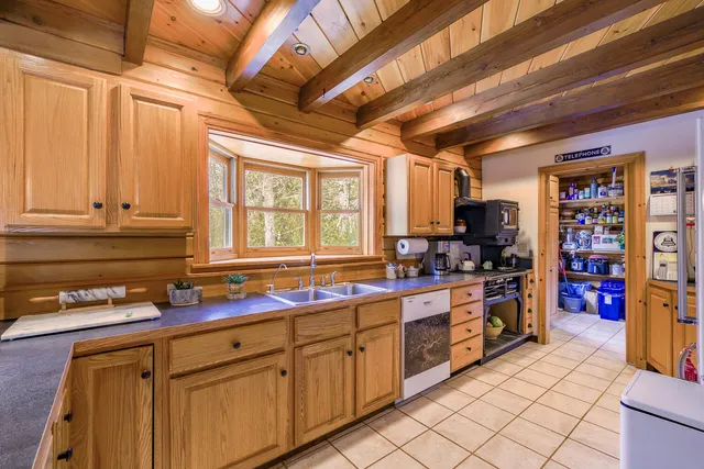 $498,000 | 1145 Moosewood Lane, Islesboro, ME 04848