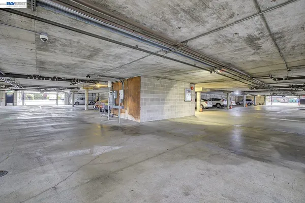 $250,000 | 29300 Dixon Street, Unit 207, Hayward, CA 94544