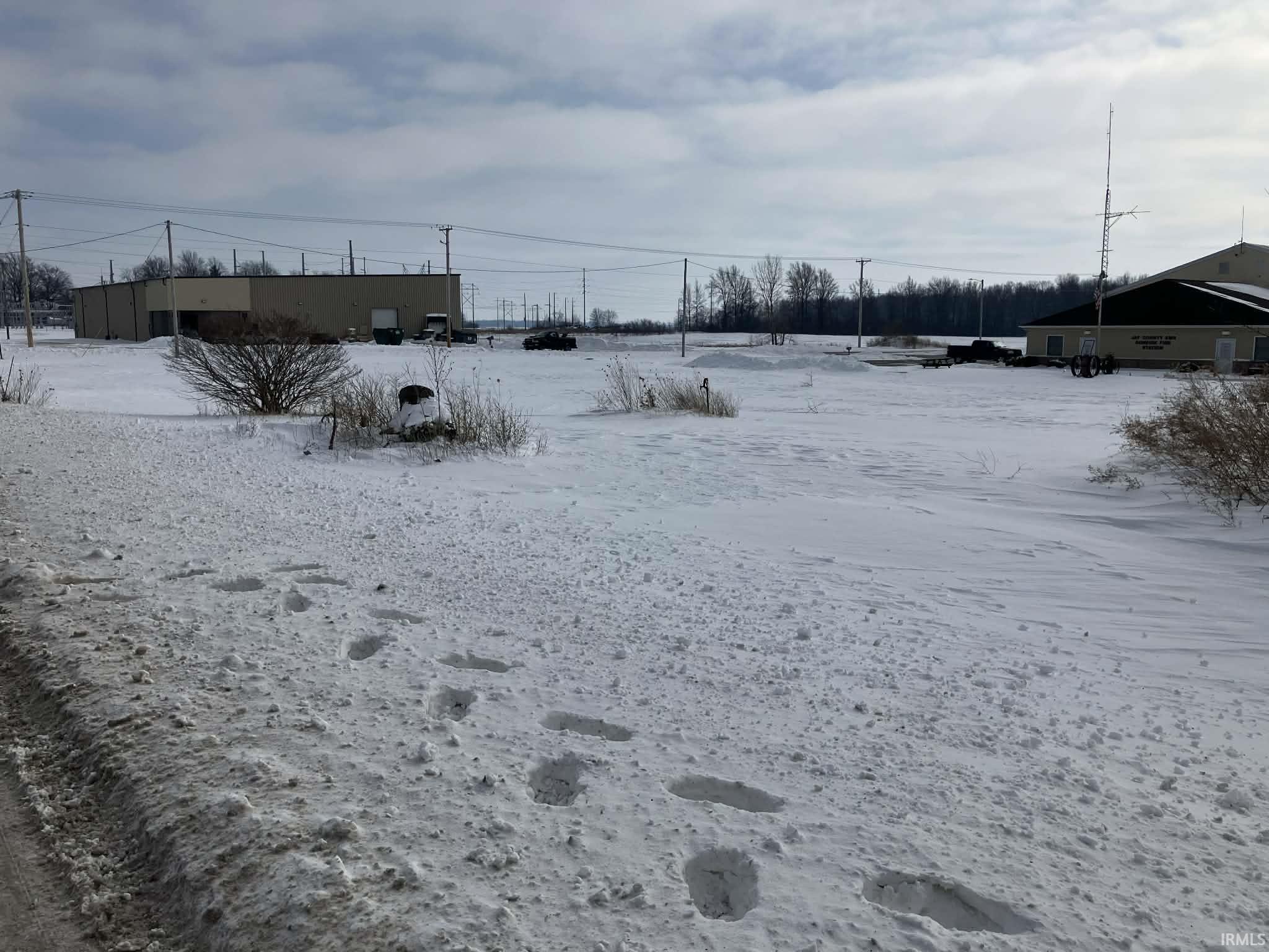 11407 West 400 South Dunkirk, IN 47336 - Photo 3 of 9