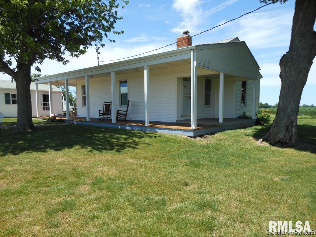 6257 Simpson Road Rochester, IL 62563 - Photo 1 of 35