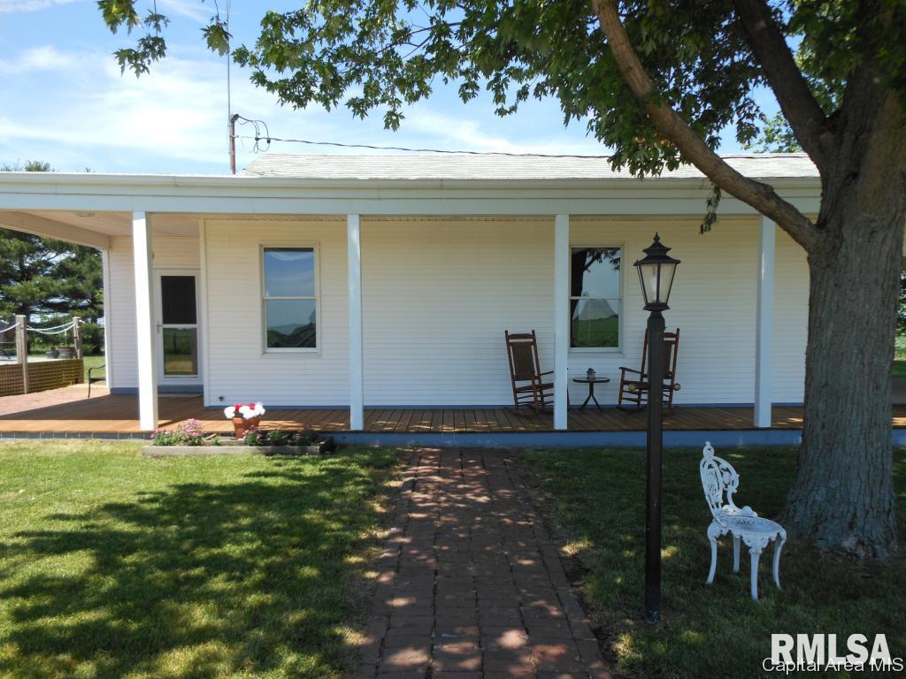 6257 Simpson Road Rochester, IL 62563 - Photo 3 of 35