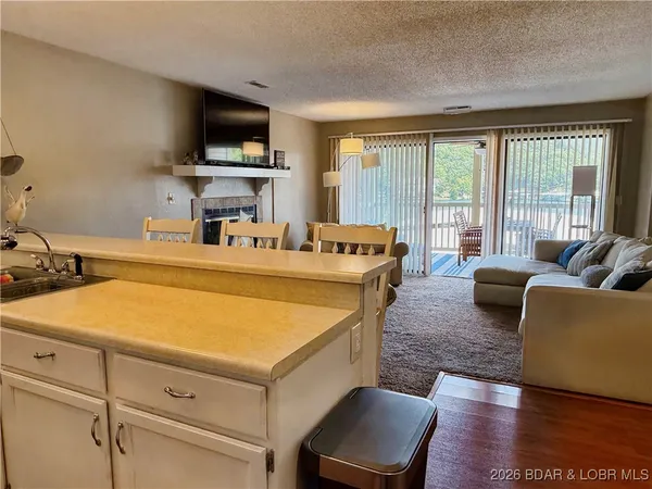 $254,000 | 431 Barbra Le Ln Ln Lake, Unit 431, Lake Ozark, MO 65049