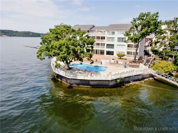 $254,000 | 431 Barbra Le Ln Ln Lake, Unit 431, Lake Ozark, MO 65049