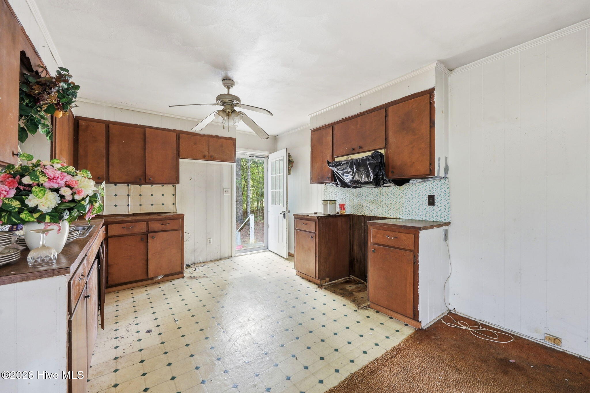 204 West John Thompson Road Colerain, NC 27924 - Photo 11 of 50 Kitchen