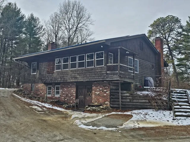 $389,900 | 127 Summer Street, Thorndike, MA 01079