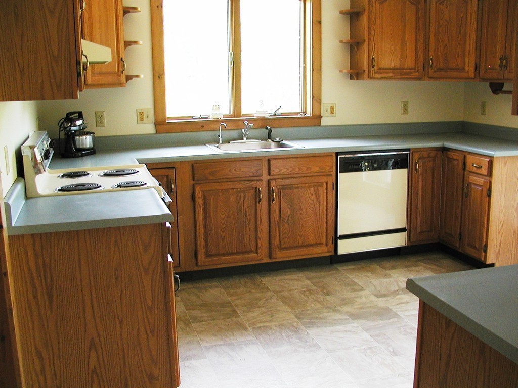 50 Lead Mine Road Southampton, MA 01073 - Photo 6 of 22 Gallery Image 6