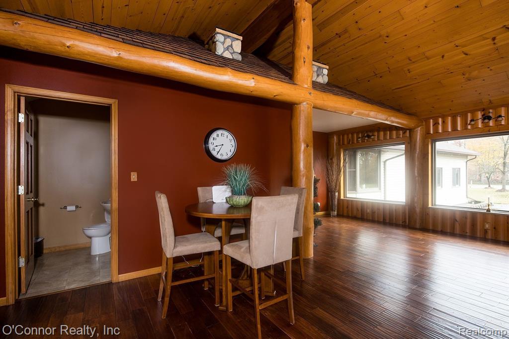 5343 Davis Road St. Clair, MI 48079 - Photo 9 of 56 Gallery Image 9