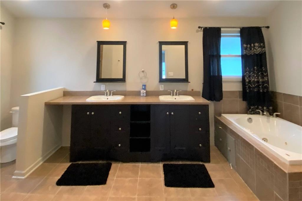 4265 Sharp Lane Columbus, IN 47201 - Photo 12 of 29 Gallery Image 12