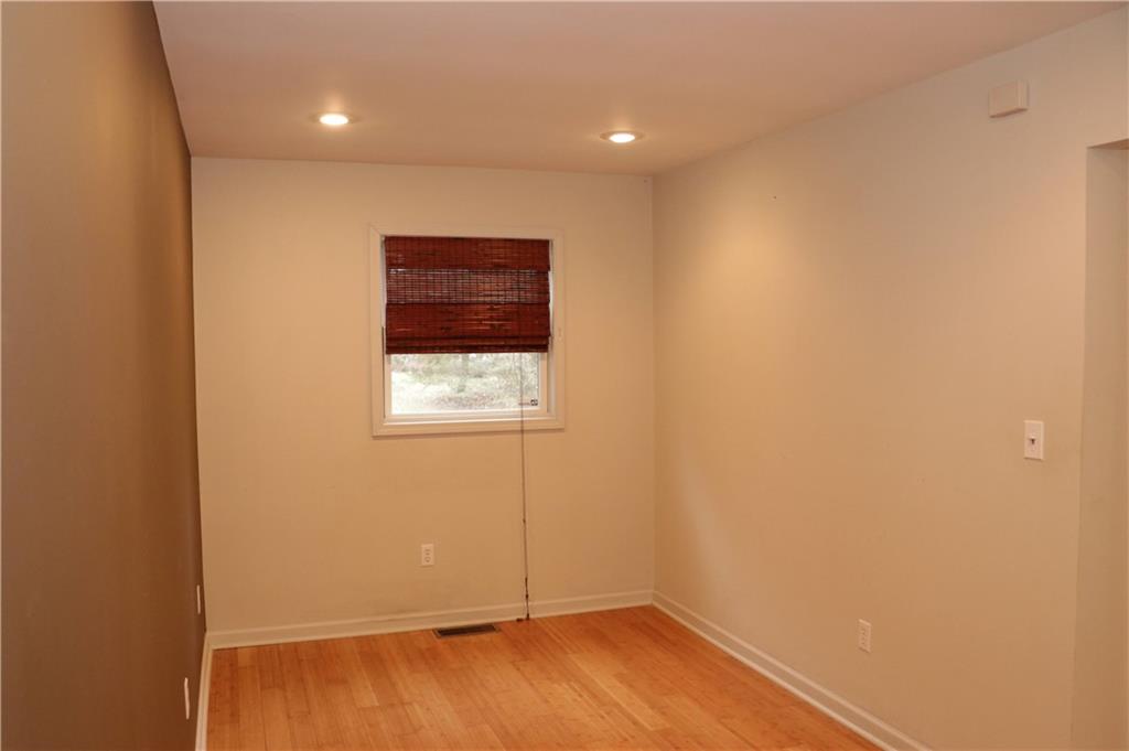 4265 Sharp Lane Columbus, IN 47201 - Photo 17 of 29 Gallery Image 17