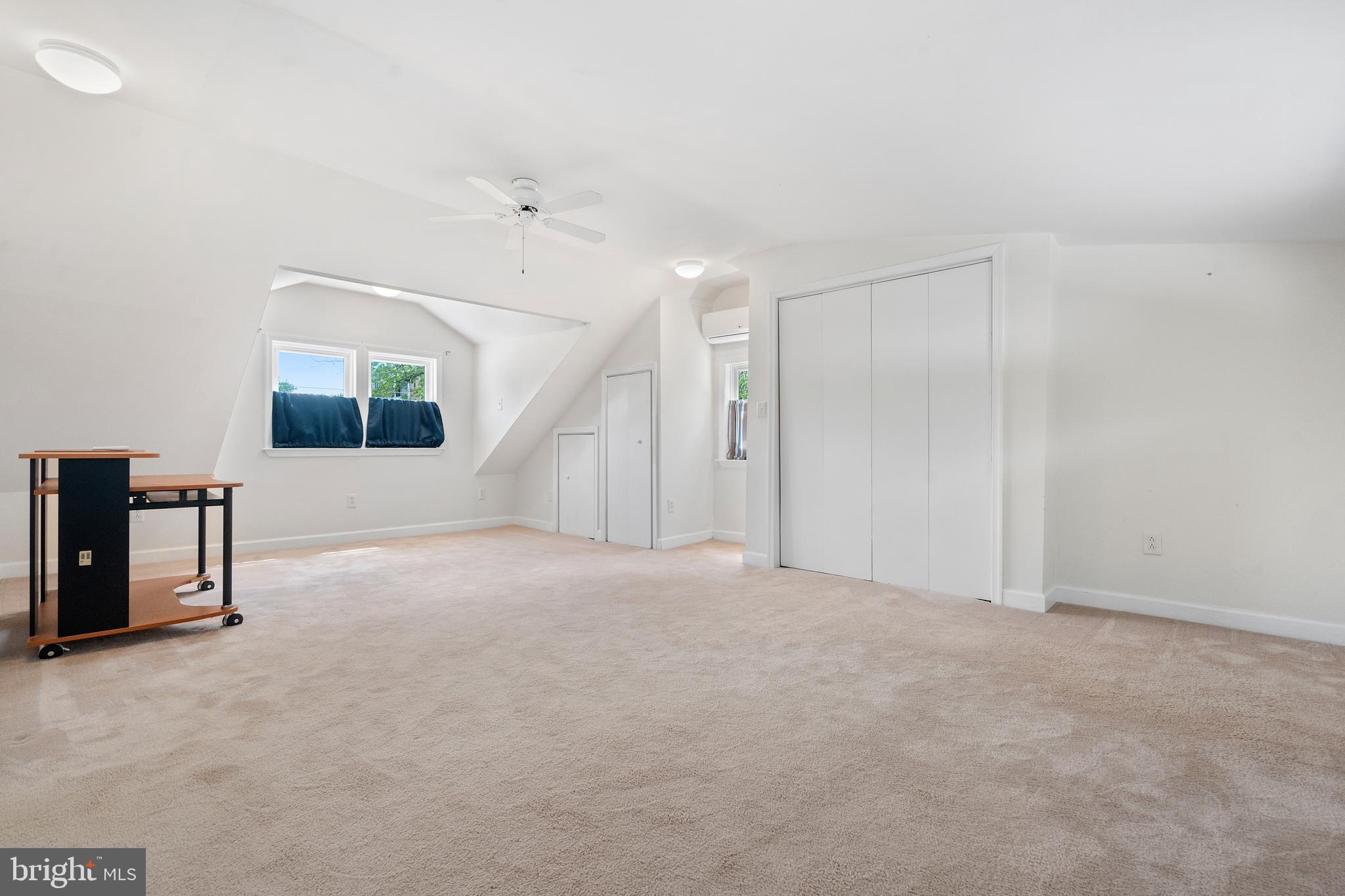 8512 Rolling Road Manassas, VA 20110 - Photo 27 of 44 Gallery Image 27
