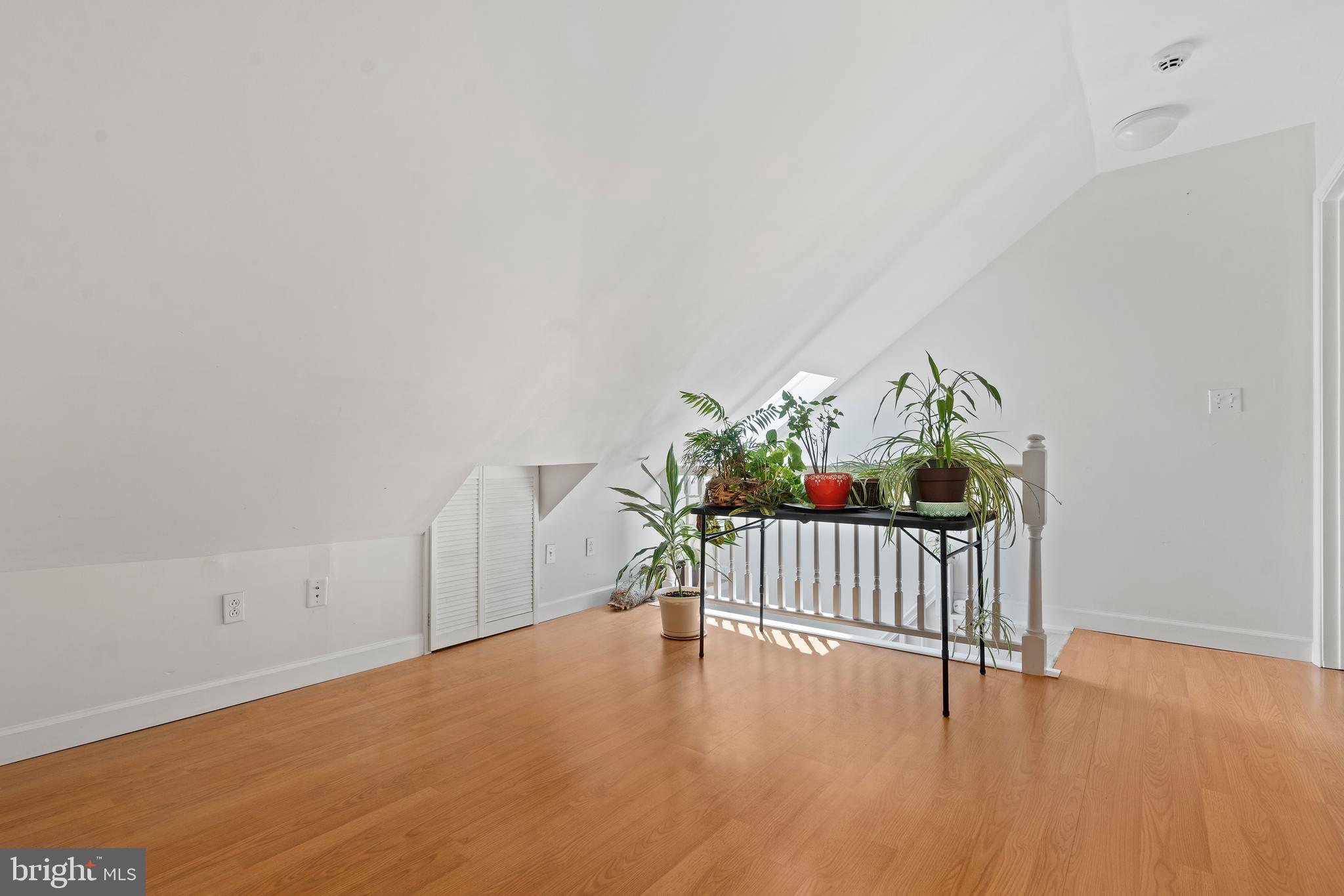 8512 Rolling Road Manassas, VA 20110 - Photo 31 of 44 Gallery Image 31