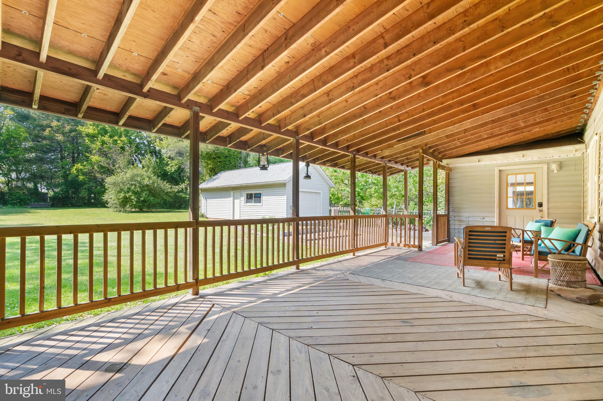 8512 Rolling Road Manassas, VA 20110 - Photo 38 of 44 Gallery Image 38