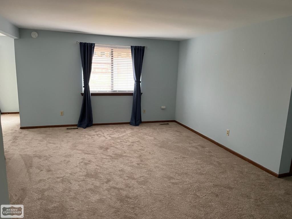 34025 Mulvey Road Fraser, MI 48026 - Photo 7 of 26