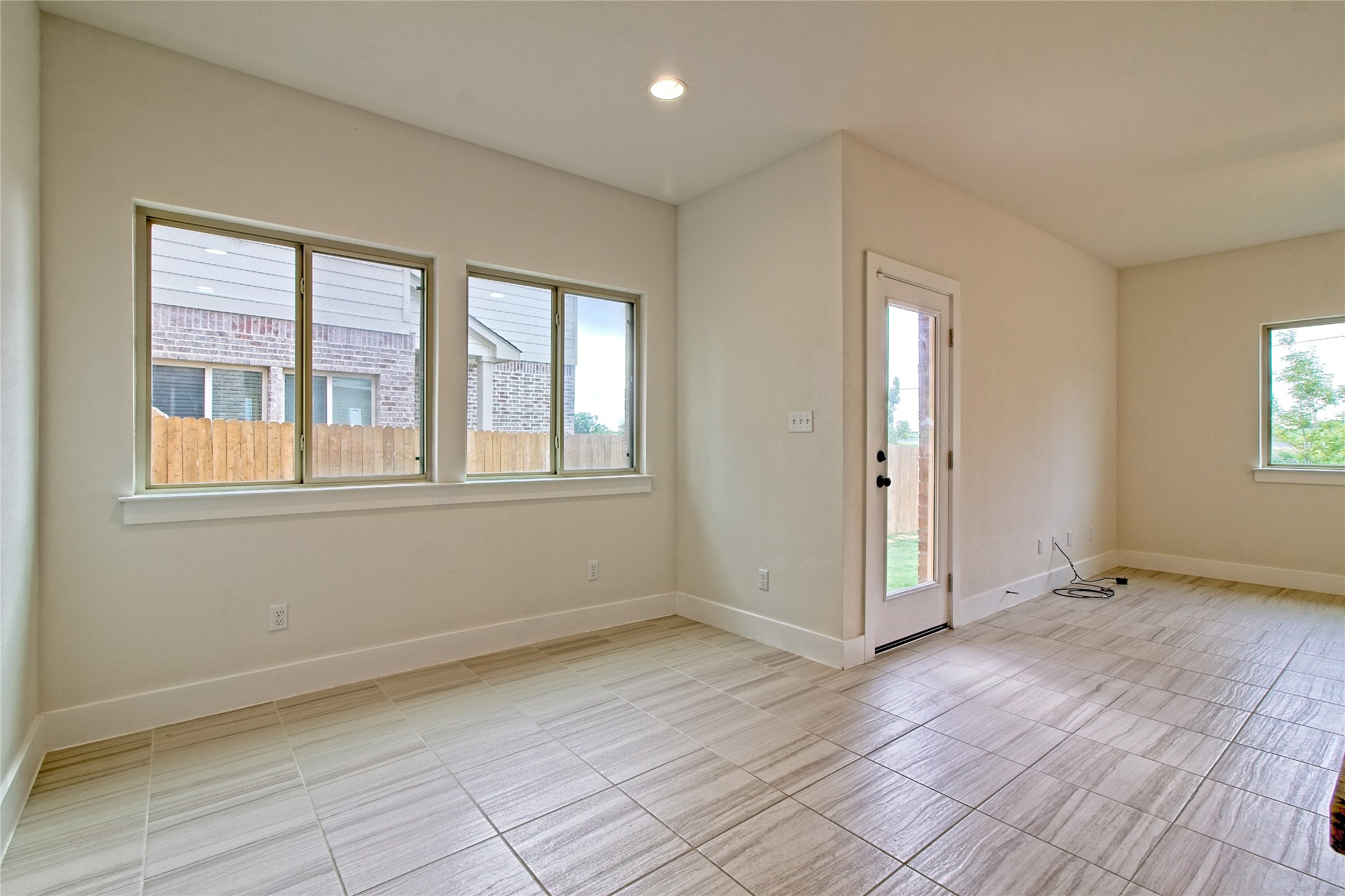 555 White Steppe Way Georgetown, TX 78626 - Photo 9 of 40