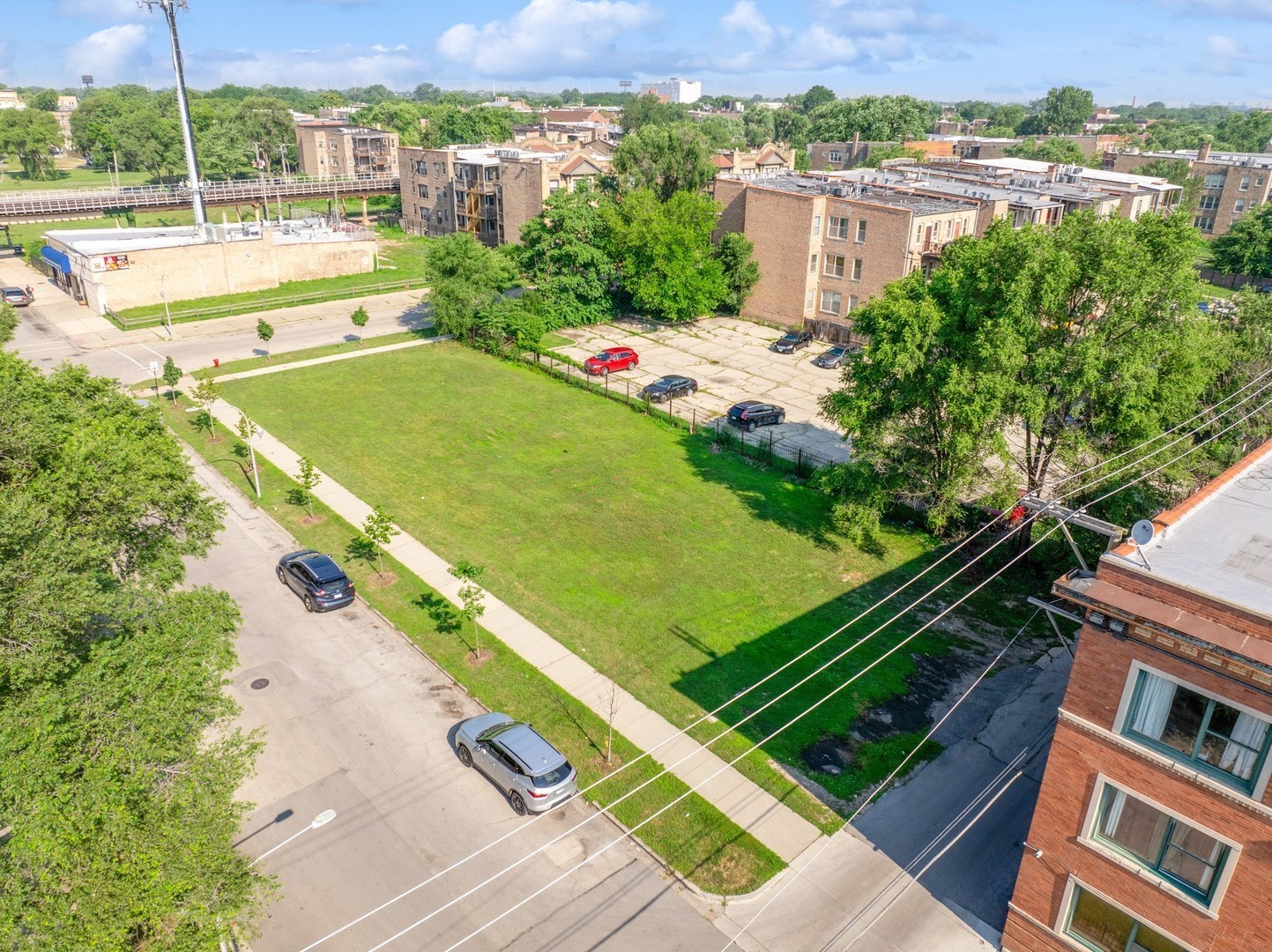 5755 South Calumet Avenue Chicago, IL 60637 - Photo 5 of 19