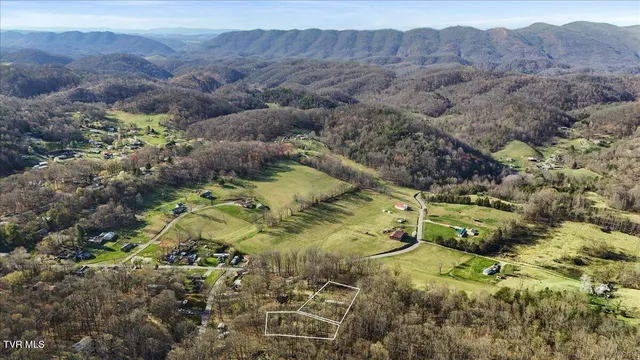 $40,000 | 741 Hedge Drive, Kingsport, TN 37660