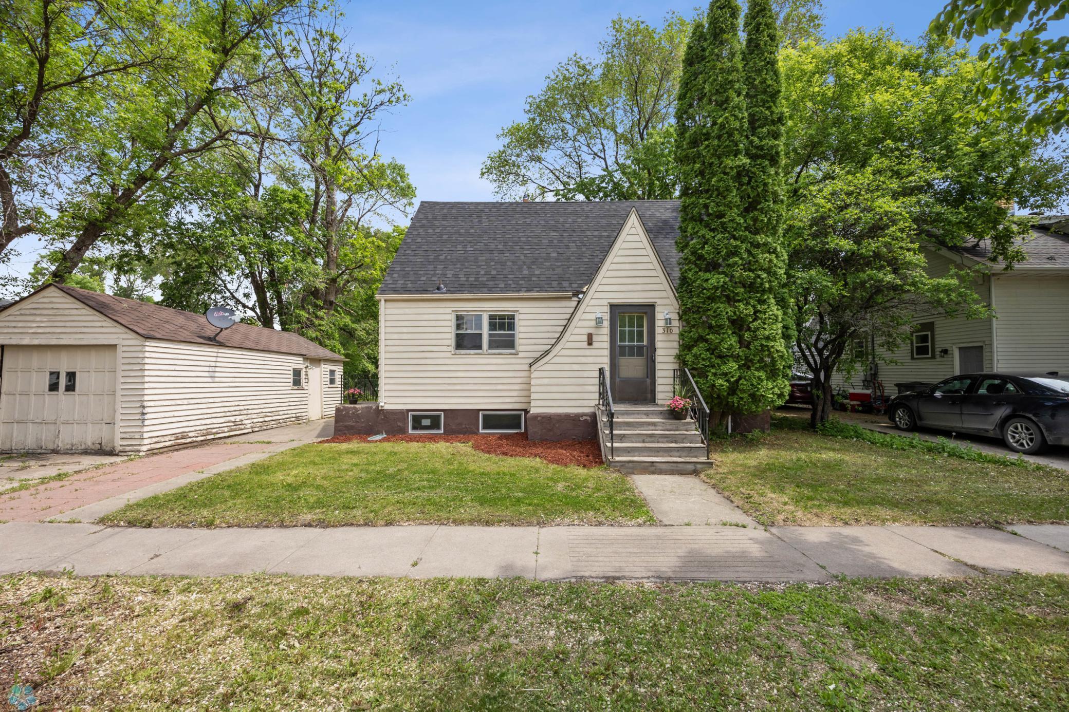 310 10th Street South Moorhead, MN 56560 - Photo 3 of 26