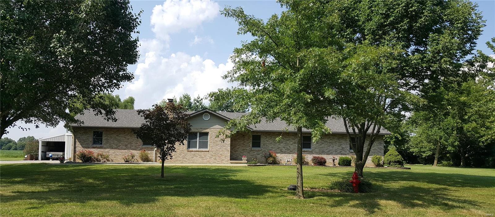 10837 Lake Road Highland, IL 62249 - Photo 1 of 1