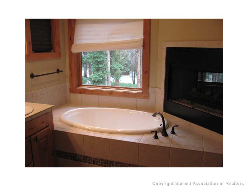 940 Whispering Pines Circle Breckenridge, CO 80424 - Photo 9 of 16 Master Bath/Spa.
