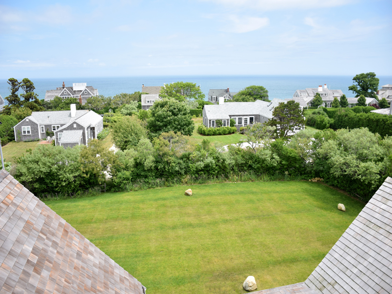 39 Sankaty Road Nantucket, MA 02554 - Photo 7 of 30 Deeded Access to way in rear between 32 and 34 Baxter Rd.
