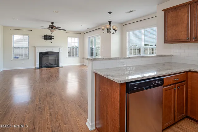 $2,300 | 808 Jade Lane, Greenville, NC 27834