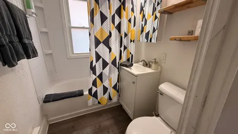 $950,000 | 5724 Julian Avenue, Indianapolis, IN 46219
