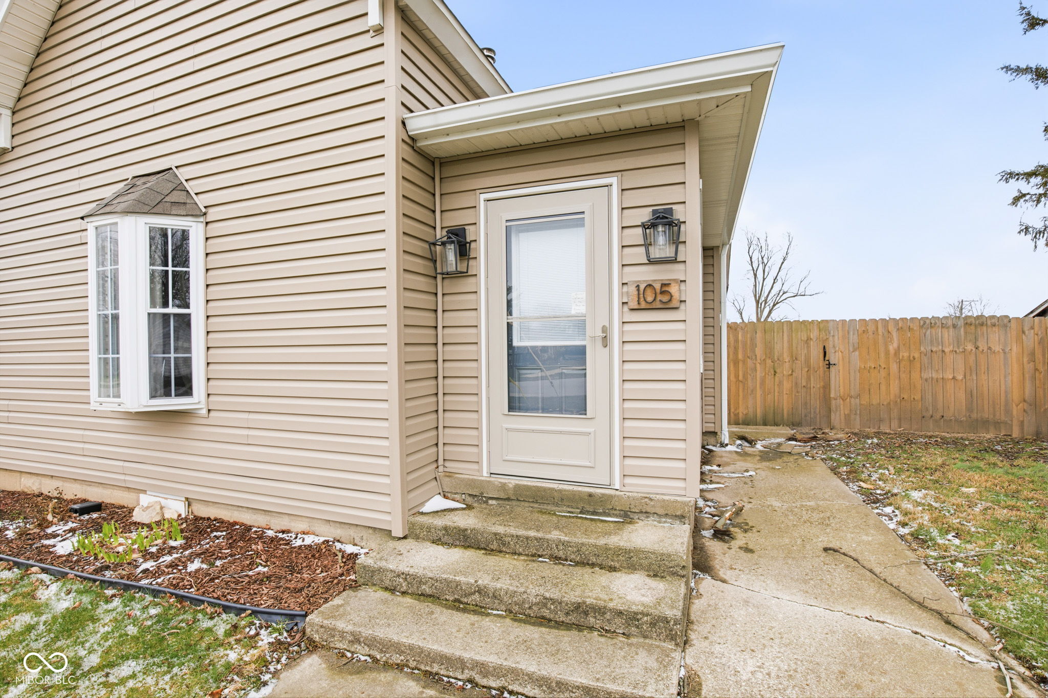 105 East Adams Street Kirklin, IN 46050 - Photo 4 of 76