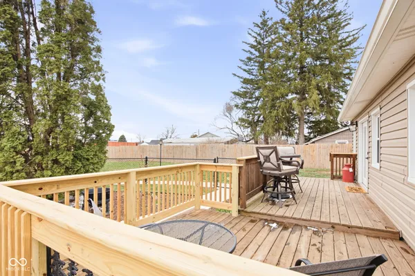 $284,900 | 105 East Adams Street, Kirklin, IN 46050