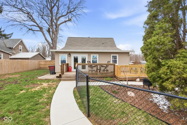 $284,900 | 105 East Adams Street, Kirklin, IN 46050