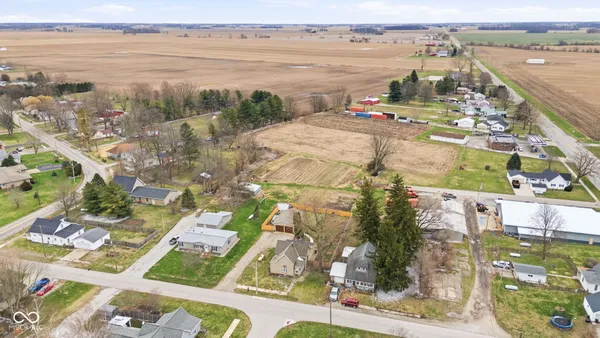 $284,900 | 105 East Adams Street, Kirklin, IN 46050