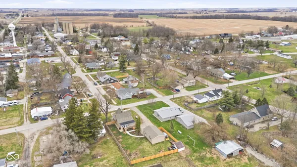 $284,900 | 105 East Adams Street, Kirklin, IN 46050